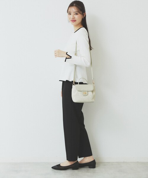 index（インデックス）の「フラワージャカードショルダーバッグ（ショルダーバッグ・レディース・グレー/ライトベージュ・00）」の5枚目の写真