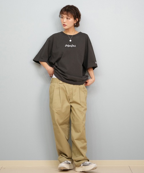 NEW ERA（ニューエラ）の「【ユニセックス】NEW ERA/ニューエラ オーバーサイズ/バックプリントTシャツ 14410031/14410032（Tシャツ/カットソー・レディース・ホワイト/ブラック・XL）」の11枚目の写真