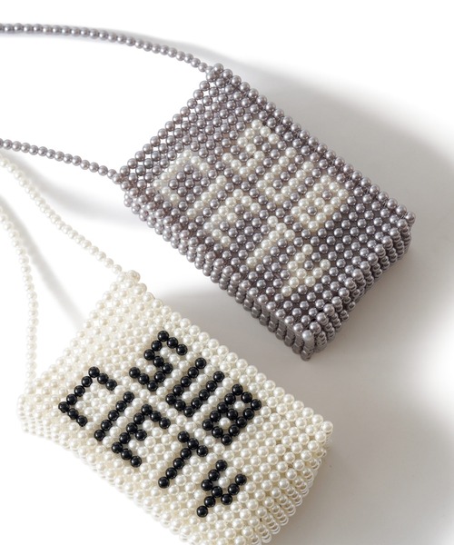 Subciety（サブサエティ）の「Pearl shoulder bag（ショルダーバッグ・メンズ・ブラック/ホワイト・FREE）」の3枚目の写真