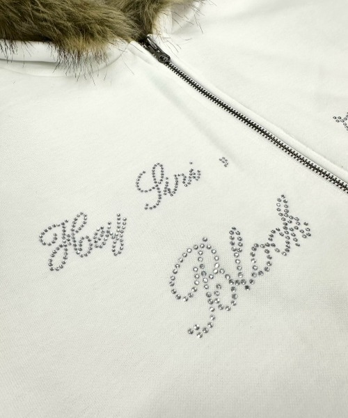 XU（エックスユー）の「【Never mind the XU】 fur zip up hoodie / 【ネバーマインド ザ エックスユー】ファーフードジップアップパーカー（パーカー・レディース・アイボリー/ブラック・ONE SIZE）」の7枚目の写真