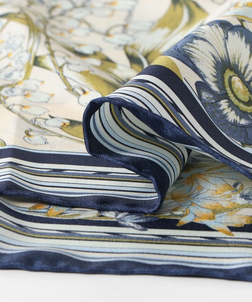 manipuri（マニプリ）の「manipuri　65スプリングスプリング（バンダナ/スカーフ・レディース・ネイビー・-）」の6枚目の写真