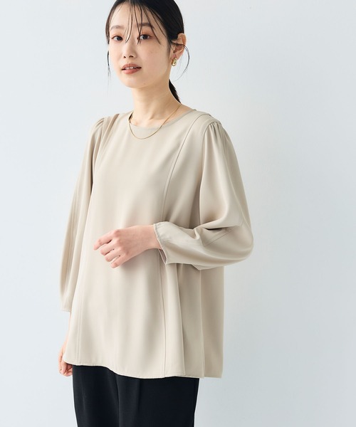 CROSS FUNCTION(クロスファンクション)の「《シワになりにくい》サマ美え バックサテンツイルパフブラウス【CF/クロスファンクション】(シャツ/ブラウス・レディース・ライトグレー/チャコールグレー・M/LL/L)」の15枚目の写真