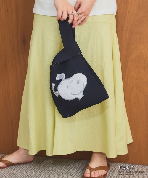 cross marche(クロスマルシェ)の「【PEANUTS/ピーナッツ】SNOOPY/スヌーピー ミニトートバッグ(トートバッグ・レディース・ネイビー/カーキ・FREE)」の14枚目の写真