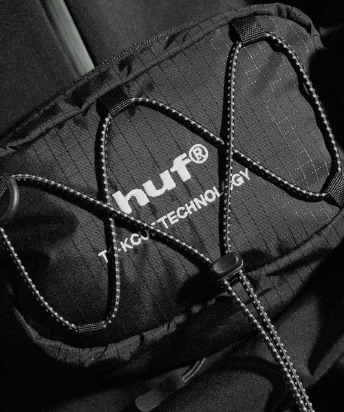 HUF(ハフ)の「HUF eightynine LOGO FANNY PACK / HUF ハフ ショルダーバッグ 1L(ボディバッグ/ウエストポーチ・メンズ・ブラック・O/S)」の8枚目の写真