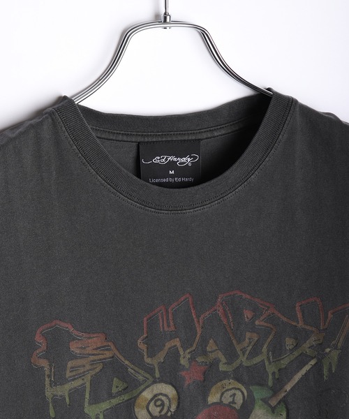 Ed Hardy（エドハーディー）の「EdHardy ピグメント加工 ビッグシルエット ノースリーブ Tシャツ（タンクトップ・メンズ・チャコール/グレー系その他2/グレー系その他4/グレー系その他/チャコールグレー/グレー系その他3・L/XL/M）」の20枚目の写真