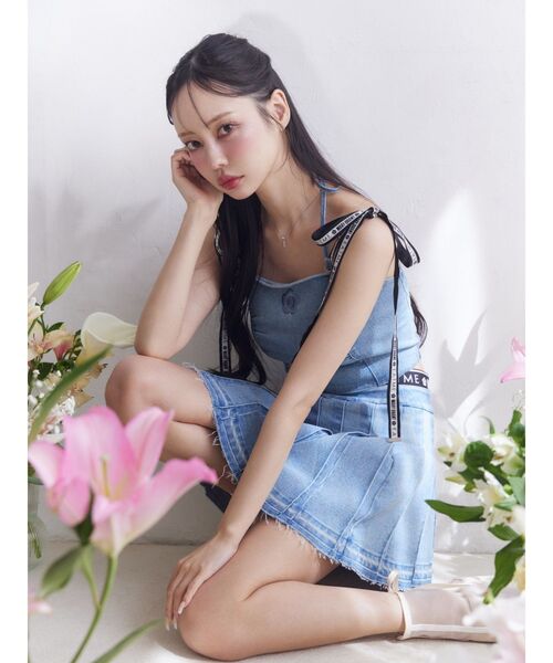 EATME(イートミー)の「【EATME×MARY QUANT】リボンショルダーデニムビスチェ(セットアップ可能)(キャミソール・レディース・ライトブルー/ブラック・FREE)」の18枚目の写真