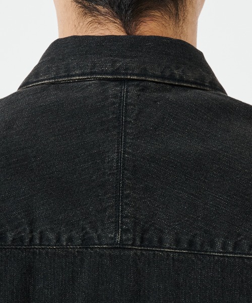 STUDIOUS(ステュディオス)の「BLEACH OVERDYE DENIM SHIRTS(シャツ/ブラウス・メンズ・インディゴブルー/ブラック・1/2)」の9枚目の写真