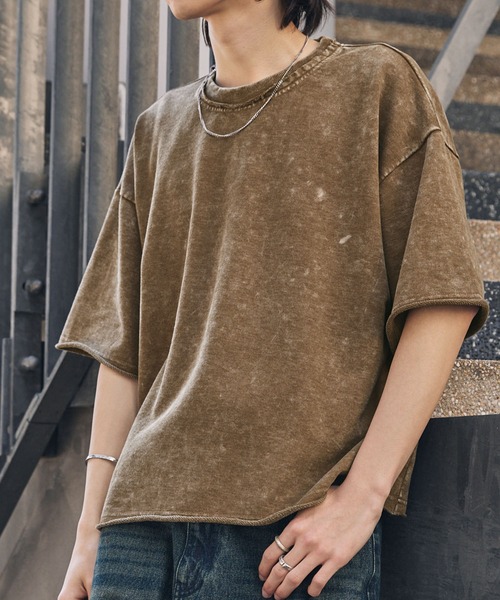 MONO-MART(モノマート)の「ヴィンテージ加工ショート丈半袖スウェットカットソー(Tシャツ/カットソー・レディース・グレー/レッド/ブラック/ブラウン/ネイビー・L/M)」の3枚目の写真