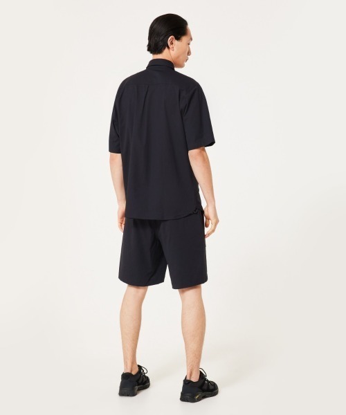 OAKLEY（オークリー）の「OAKLEY Fgl Fuel SS Shirts 5.0（オークリー Fgl フューエルSSシャツ 5.0）（シャツ/ブラウス・メンズ・グリーン系/ブラック系・LARGE/MEDIUM/SMALL）」の7枚目の写真