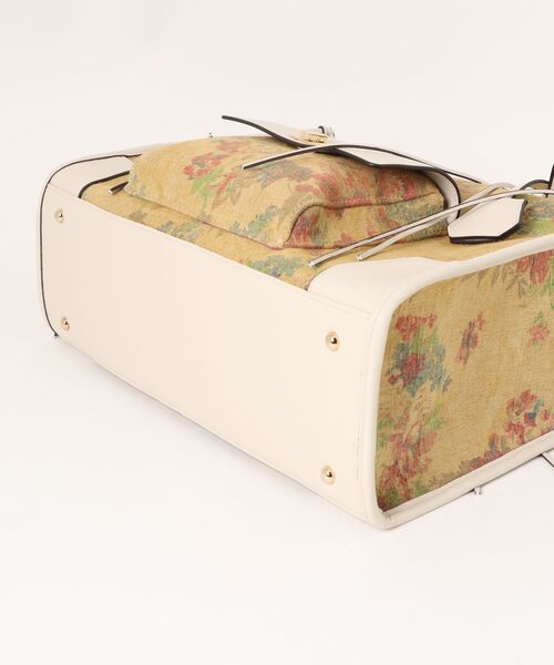 U(ユー)の「ボホ・ヴィオラ パリジャン ボストンバッグ/Lサイズ(ボストンバッグ・レディース・パープル/イエロー・FREE)」の14枚目の写真