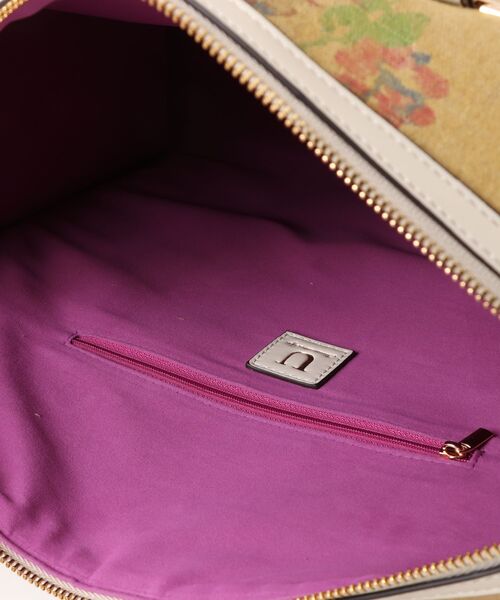 U(ユー)の「ボホ・ヴィオラ パリジャン ボストンバッグ/Lサイズ(ボストンバッグ・レディース・パープル/イエロー・FREE)」の13枚目の写真