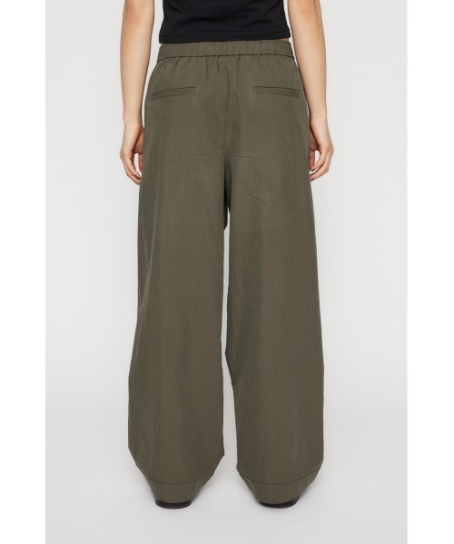 LAGUA GEM(ラグアジェム)の「EASY PARACHUTE パンツ(その他パンツ・レディース・アイボリー/カーキ/グレー・SMALL/MEDIUM)」の12枚目の写真