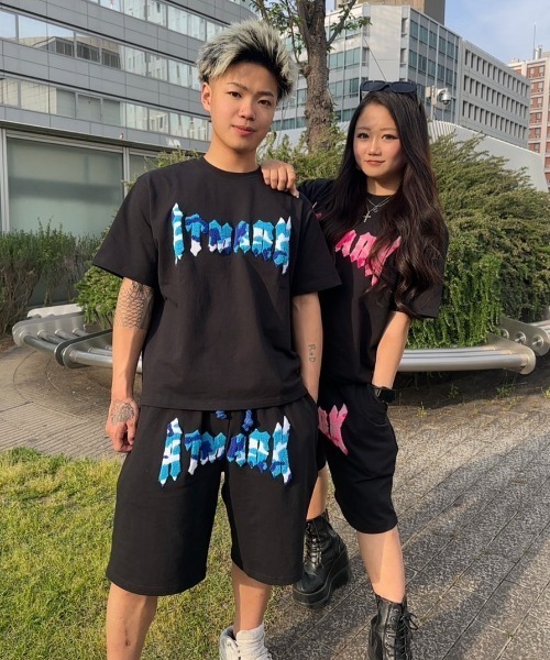 2サイズ展開 / UNISEX 》オールドイングリッシュロゴTee サガラ刺繍