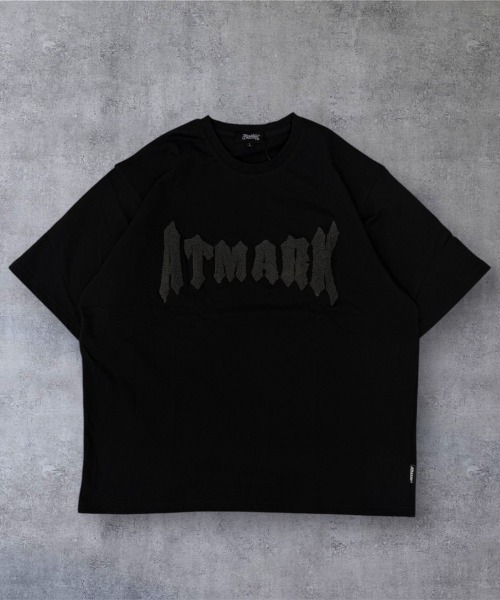 ATMARK(アットマーク)の「《2サイズ展開 / UNISEX 》オールドイングリッシュロゴTee サガラ刺繍 ラインストーン セットアップ可能(Tシャツ/カットソー・レディース・ブルー系その他/ピンク/チャコールグレー/ターコイズブルー/カーキ/ピンク系/ブルー系/シルバー系・MEDIUM/LARGE/L/M)」の18枚目の写真