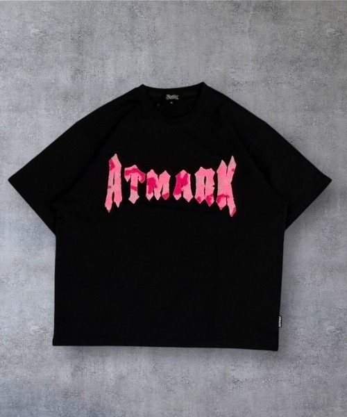 ATMARK(アットマーク)の「《2サイズ展開 / UNISEX 》オールドイングリッシュロゴTee サガラ刺繍 ラインストーン セットアップ可能(Tシャツ/カットソー・レディース・ブルー系その他/ピンク/チャコールグレー/ターコイズブルー/カーキ/ピンク系/ブルー系/シルバー系・MEDIUM/LARGE/L/M)」の20枚目の写真