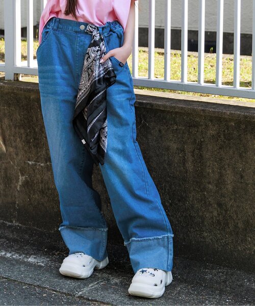 algy(アルジー)の「【接触冷感】デニム折返しワイドパンツ(デニムパンツ・キッズ・ブルー/サックスブルー・XX-SMALL/X-SMALL/SMALL/MEDIUM)」の2枚目の写真