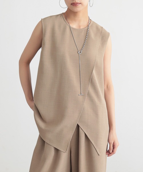 for/c（フォーシー）の「[新色追加]リネンライクアシメブラウス【サスティナブル】（シャツ/ブラウス・レディース・ライトブラウン/オフホワイト/イエロー/ベージュ/スミクロ/ネイビー/ピンク/ダークブラウン・L/M）」の5枚目の写真