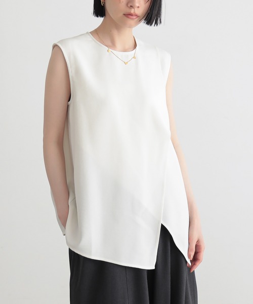 for/c（フォーシー）の「[新色追加]リネンライクアシメブラウス【サスティナブル】（シャツ/ブラウス・レディース・ライトブラウン/オフホワイト/イエロー/ベージュ/スミクロ/ネイビー/ピンク/ダークブラウン・L/M）」の22枚目の写真