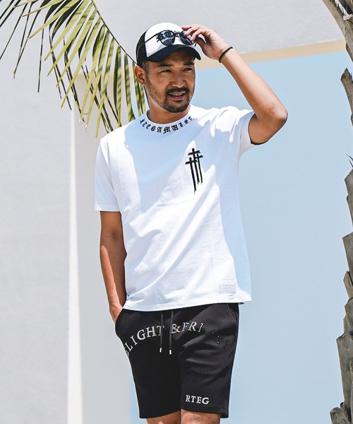 adamsJUGGLER(アダムスジャグラー)の「RTEGOEネック Cティー(Tシャツ/カットソー・メンズ・ブラック/オレンジ/ホワイト・S/M/L/XL/XXL)」の1枚目の写真