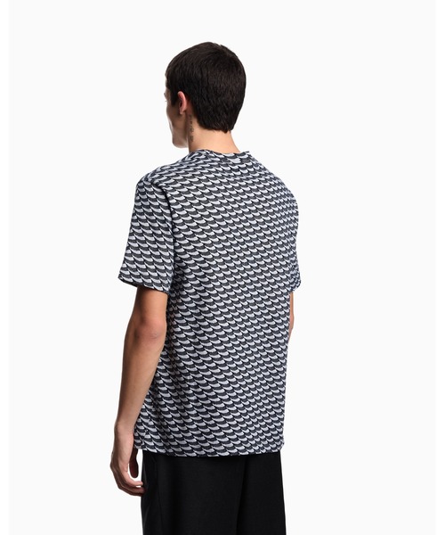 EMPORIO ARMANI(エンポリオアルマーニ)の「【エンポリオ アルマーニ】ASV Icon セーター ジャカードジャージー オプアートモチーフ(Tシャツ/カットソー・メンズ・ホワイト・SMALL/XX-LARGE/X-SMALL/X-LARGE/MEDIUM/LARGE)」の2枚目の写真