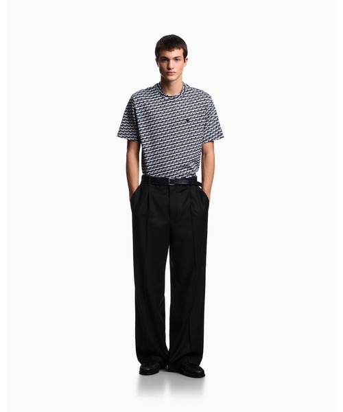 EMPORIO ARMANI(エンポリオアルマーニ)の「【エンポリオ アルマーニ】ASV Icon セーター ジャカードジャージー オプアートモチーフ(Tシャツ/カットソー・メンズ・ホワイト・SMALL/XX-LARGE/X-SMALL/X-LARGE/MEDIUM/LARGE)」の4枚目の写真