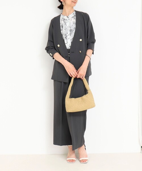 MICO COULIER（ミコクリエ）の「《セットアップ対応》ハイストレッチカルゼワッシャーノーカラージャケット（ノーカラージャケット・レディース・ネイビー/グレイッシュベージュ/グレー・38）」の21枚目の写真