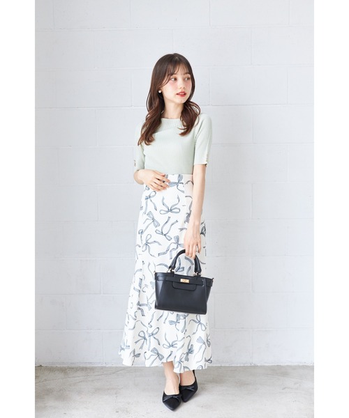 tocco closet(トッコ クローゼット)の「【ZOZO限定】アシンメトリーネックラメリブニットトップス(ニット/セーター・レディース・ブラック/グレイッシュベージュ/オフホワイト/ブルー/ミント/ピンク・M)」の20枚目の写真