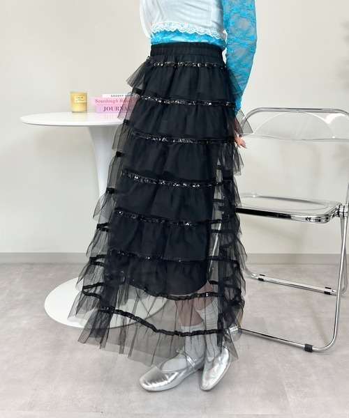 LYEON（リヨン）の「ティアードラメスカート（スカート・レディース・ブラック/ホワイト・FREE）」の3枚目の写真