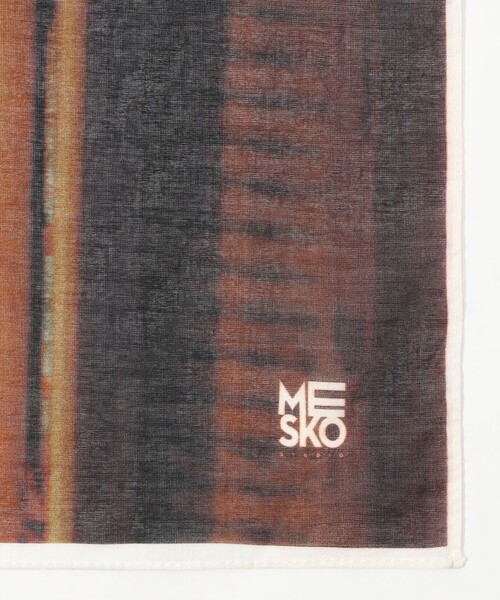 TOMORROWLAND （トゥモローランド）の「MESKO STUDIO Marseille プリントスカーフ（バンダナ/スカーフ・レディース・ブルー系その他・FREE）」の4枚目の写真