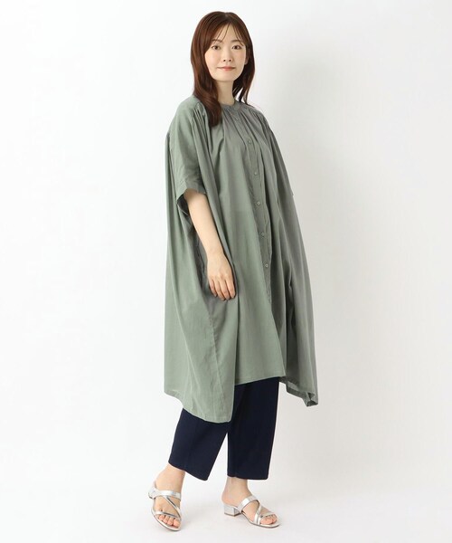 one'sterrace(ワンズテラス)の「ボイルギャザー 5分袖ワイドワンピース(ワンピース・レディース・ブラック系8/グリーン系その他6/ブルー系その他7・02)」の11枚目の写真