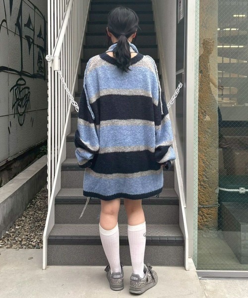 Candy Stripper（キャンディストリッパー）の「SHAGGY FRINGE ニット（ニット/セーター・レディース・チャコール/ライトブルー/グレー・FREE）」の14枚目の写真