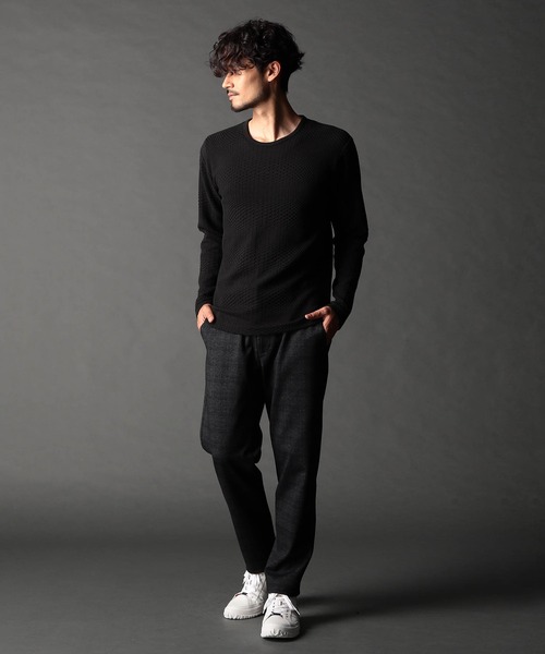 NICOLE CLUB FOR MEN(ニコルクラブフォーメン)の「ジオメトリックブリスタープルオーバー(その他トップス・メンズ・ブラック×グレー/ネイビー系/オフホワイト/ブラック/ホワイト系・X-LARGE/LARGE/MEDIUM)」の7枚目の写真