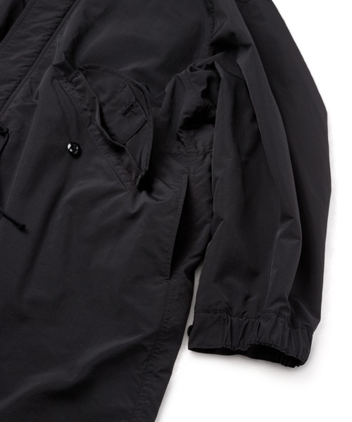 Sandinista（サンディニスタ）の「Supplex Nylon Mods Coat POLARTEC ALPHA / ポーラテック中綿入りモッズコート（モッズコート・メンズ・オリーブ/ブラック・LARGE/MEDIUM/SMALL）」の4枚目の写真