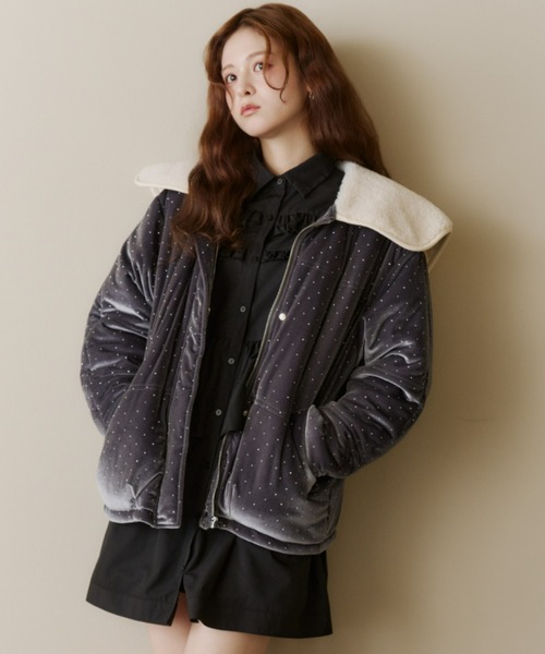 美品❤️ラインストーン❤️Black&White ボアフリースジャケット ブルゾン Olu.（オルドット）の「ラインストーンボアブルゾン（ブルゾン）」 - WEAR