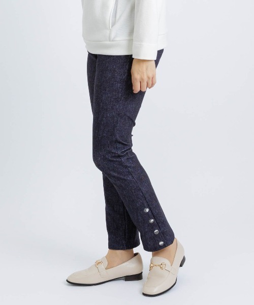 STUDIO PICONE(スタジオピッコーネ)の「デニム風プリントボタンデザインパンツ(その他パンツ・レディース・ブラック/ネイビー/ブルー/キャメル・LL/L/M/S)」の9枚目の写真