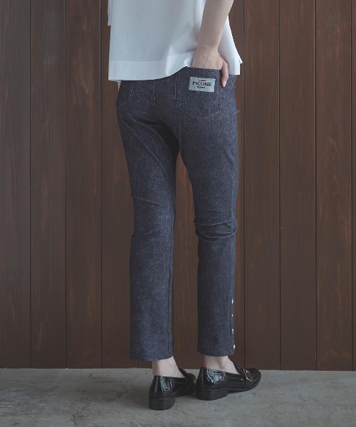 STUDIO PICONE(スタジオピッコーネ)の「デニム風プリントボタンデザインパンツ(その他パンツ・レディース・ブラック/ネイビー/ブルー/キャメル・LL/L/M/S)」の15枚目の写真