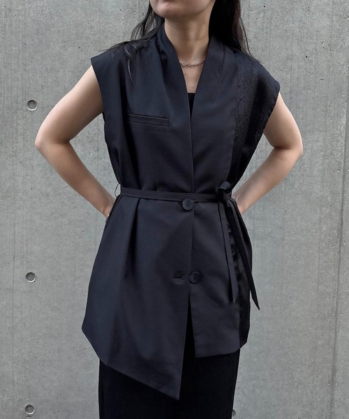 &g'aime】アシメサテンMIXベスト Asymmetric Satin-Panel Vest