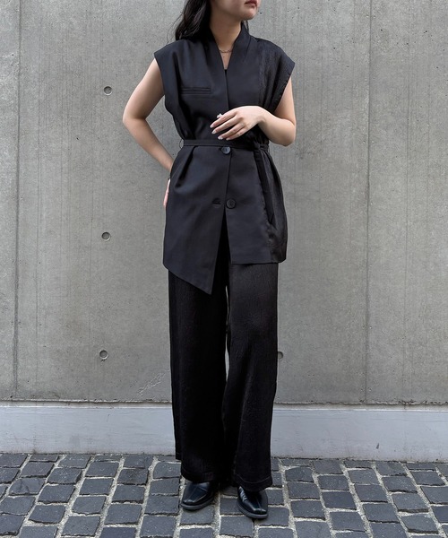&g'aime】アシメサテンMIXベスト Asymmetric Satin-Panel Vest