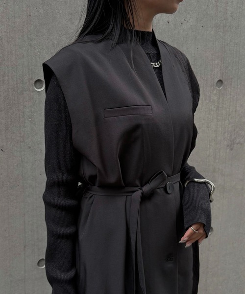 &g'aime（アンジェム）の「【&g'aime】アシメサテンMIXベスト　Asymmetric Satin-Panel Vest（ベスト・レディース・ブラック/ブラウン・FREE）」の21枚目の写真