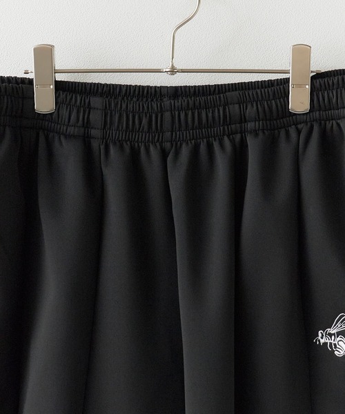 SUGGESTION（サジェッション）の「SUGGESTION/サジェッション ハチ刺繍入り バルーンパンツ（その他パンツ・メンズ・ブラウン/ブラック/ホワイト・M/L）」の4枚目の写真