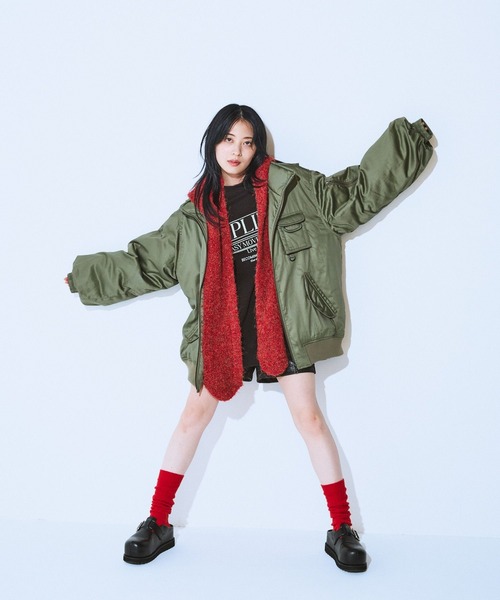 JEANASIS（ジーナシス）の「【細部にまでこだわった万能アイテム】Army BIGブルゾン/588963（ブルゾン・レディース・オフホワイト/ブラック/カーキ/ブラウン系その他・FREE）」の12枚目の写真