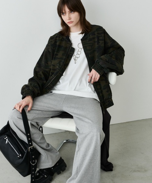 AFF AIVER(エイエフエフアイバー)の「AFF AIVER フェイクレザーダーツワンショルダー(ショルダーバッグ・メンズ・ブラック/チャコールグレー・FREE)」の22枚目の写真