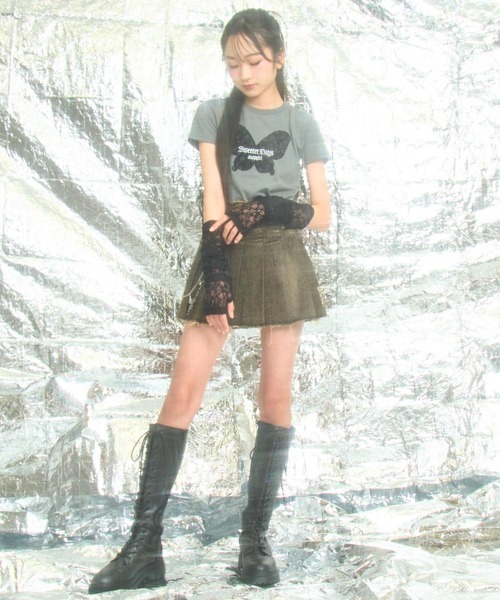 ANAP GiRL(アナップガール)の「レース アームウォーマー付 バタフライ ミニトップス【キッズお揃い】(Tシャツ/カットソー・キッズ・ブラック系その他/サックスブルー・M/S/XS)」の4枚目の写真
