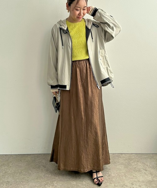 LHELBIE（レルビエ）の「バックフレアワークブルゾン（ブルゾン・レディース・ブラック/ライトベージュ/カーキ・M）」の6枚目の写真