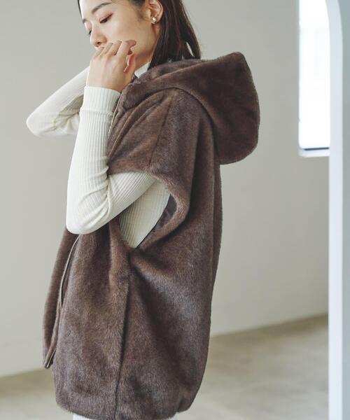 【新品・タグ付き】ECOPELファーフードジレ　アーバンリサーチROSSO ECOPELファーフードジレ（その他アウター）｜URBAN RESEARCH ROSSO