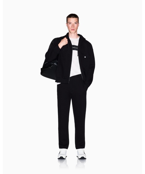 ARMANI EXCHANGE（アルマーニエクスチェンジ）の「【A|X アルマーニ エクスチェンジ】スクエアロゴ 半袖クルーネックTシャツ/REGULAR（Tシャツ/カットソー・メンズ・ストーン/ブラック・LARGE/MEDIUM/SMALL/X-LARGE/X-SMALL/XX-LARGE）」の9枚目の写真