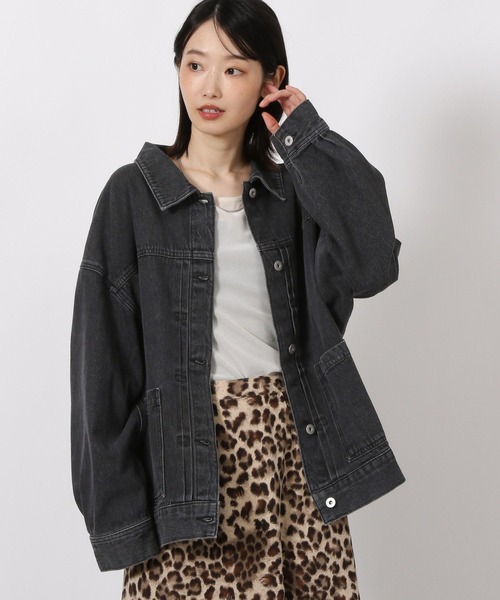 LAKOLE（ラコレ）の「ビックシルエットデニムジャケット / 588026（デニムジャケット・レディース・ブラック/インディゴブルー・FREE）」の2枚目の写真