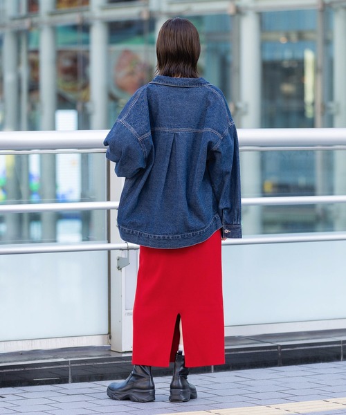 LAKOLE（ラコレ）の「ビックシルエットデニムジャケット / 588026（デニムジャケット・レディース・ブラック/インディゴブルー・FREE）」の22枚目の写真