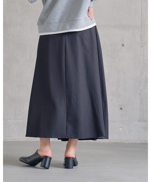 attiree(アティレー)の「タックフレアスカート(スカート・レディース・ブラック/ネイビー/チャコールグレー・LARGE/MEDIUM/SMALL/X-LARGE)」の6枚目の写真