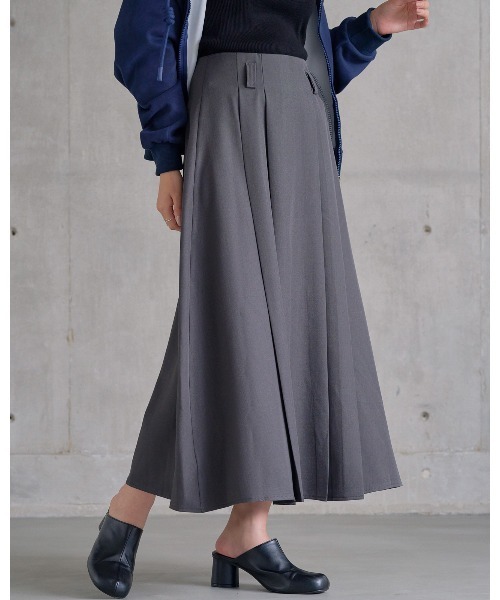 attiree(アティレー)の「タックフレアスカート(スカート・レディース・ブラック/ネイビー/チャコールグレー・LARGE/MEDIUM/SMALL/X-LARGE)」の8枚目の写真